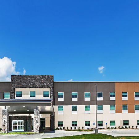 Holiday Inn Express & Suites - Coffeyville By Ihg Bagian luar foto