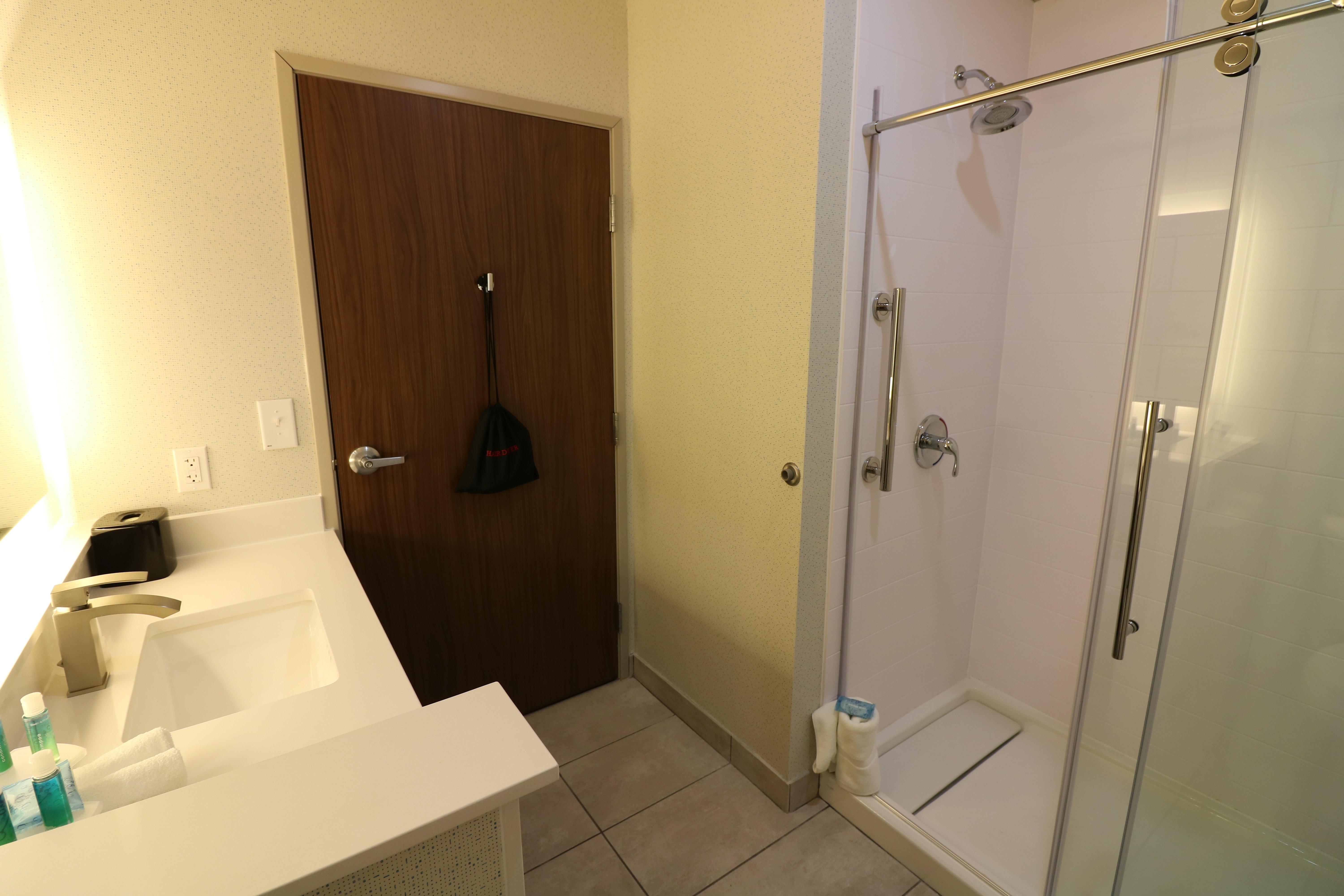 Holiday Inn Express & Suites - Coffeyville By Ihg Bagian luar foto