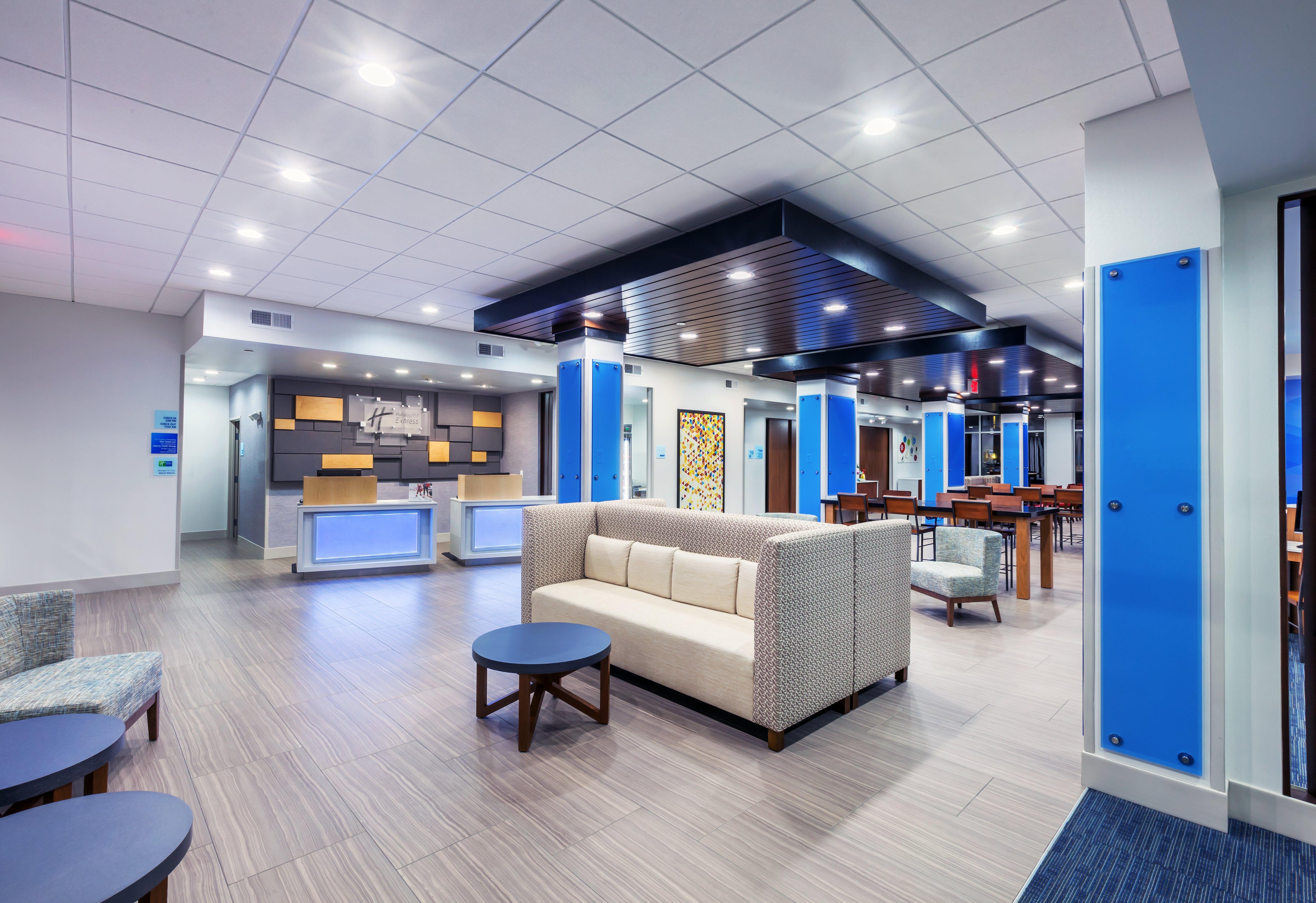 Holiday Inn Express & Suites - Coffeyville By Ihg Bagian luar foto